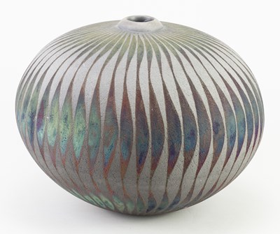 Lot 406 - ILONA SULIKOVA (born 1949); a globular raku...