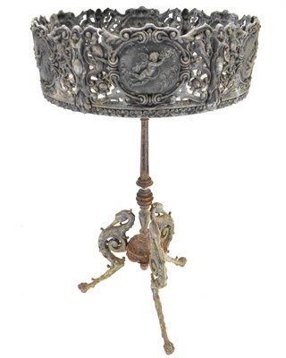 Lot 43 - An early 20th century Victorian-style cast...