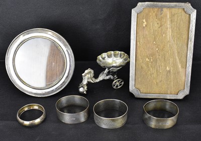 Lot 593 - Various small items of hallmarked silver, to...
