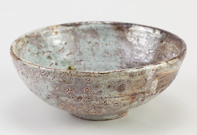 Lot 64 - AKIKO HIRAI (born 1970); a stoneware chawan...