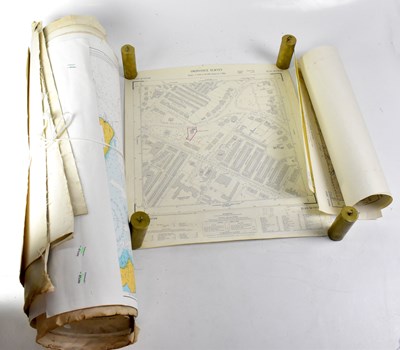 Lot 81 - An Architect's glazed street plan model