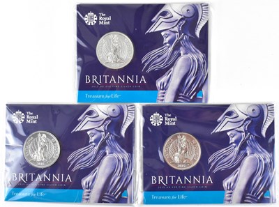 Lot 692 - THE ROYAL MINT; 'Britannia' three 2015 UK £50...