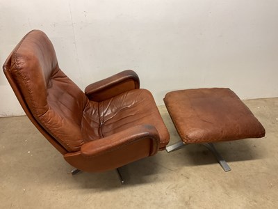 Lot 520 - DE SEDE; an S-231 James Bond tan leather...