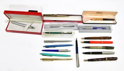 Lot 2080 - WATERMAN; a bakelite fountain pen with 14ct...