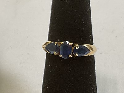 Lot 389 - Three decorative 14ct yellow gold rings, sizes...