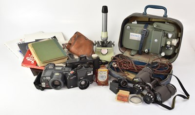 Lot 430 - A large collection of cameras and accessories...