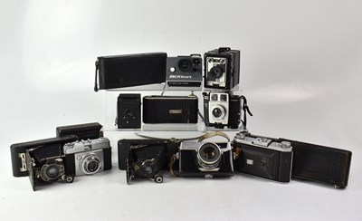 Lot 449 - A large collection of cameras comprising...