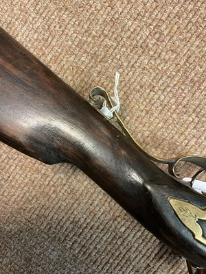 Lot 572 - A 19th century flintlock Musketoon, with 14.5"...