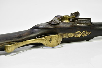 Lot 572 - A 19th century flintlock Musketoon, with 14.5"...