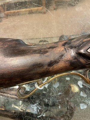 Lot 572 - A 19th century flintlock Musketoon, with 14.5"...