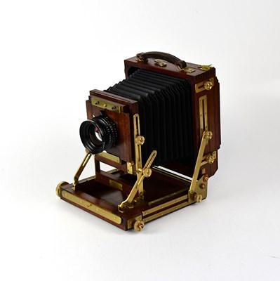 Lot 470 - GANDOLFI; a 4x5 plate camera with a...