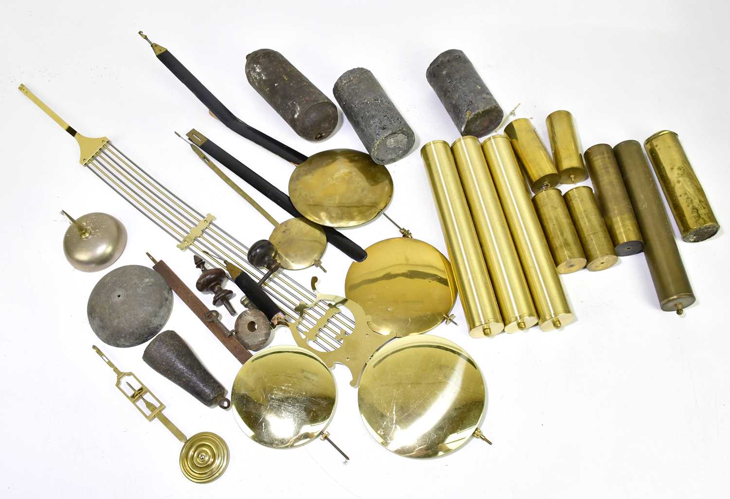 Lot 2287 - A collection of assorted longcase and