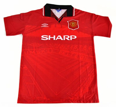 Lot 2203 - ERIC CANTONA; a 1994/96 Manchester United...