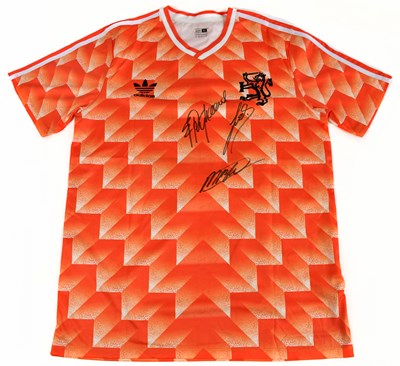 Lot 2234 - NETHERLANDS; a 1988 replica shirt, signed to...