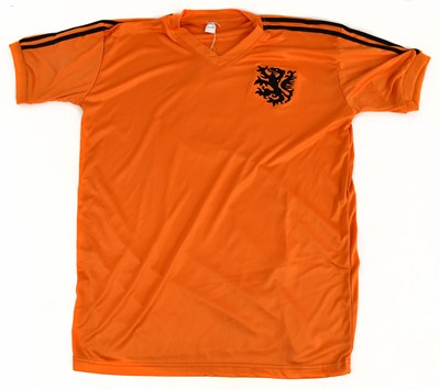 Lot 2222 - JOHAN CRUYFF; a signed Netherlands, signed to...