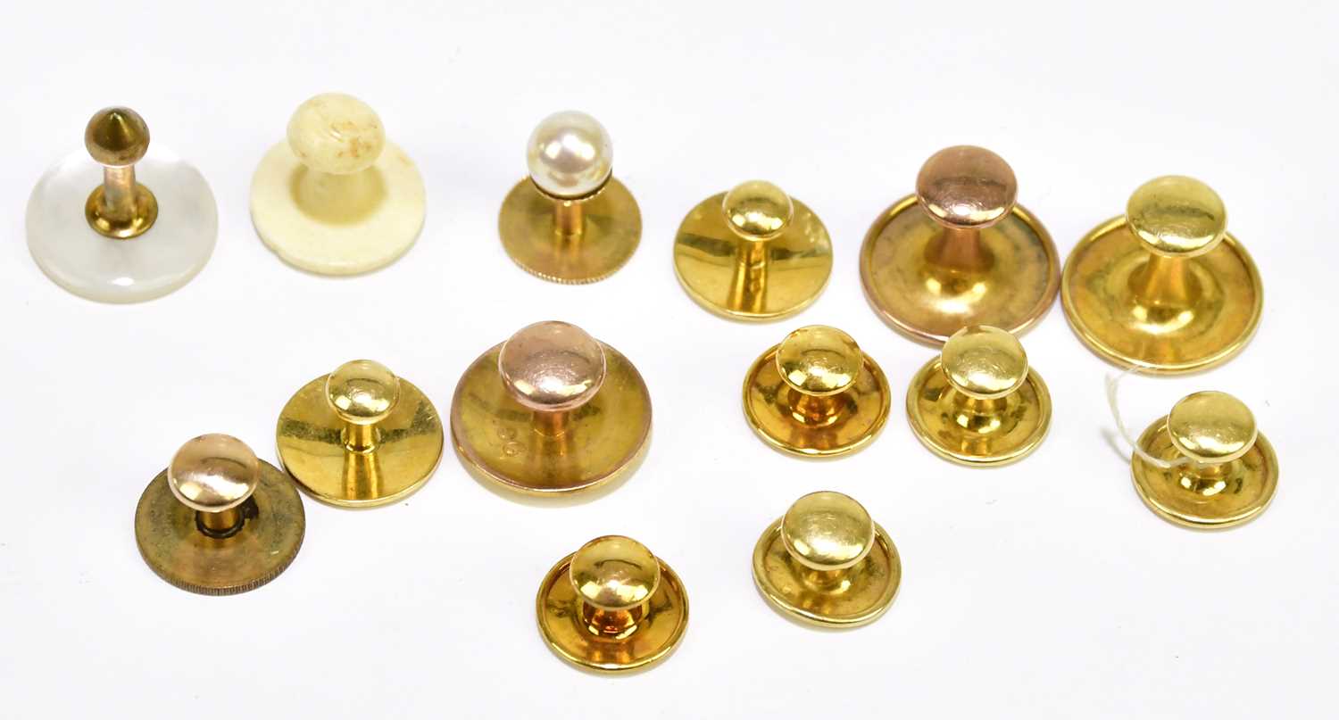 Lot 333 - Six various 18ct gold shirt studs of different...