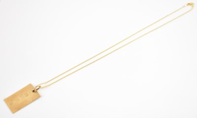 Lot 693 - An 18ct yellow gold necklace, length 45cm,...