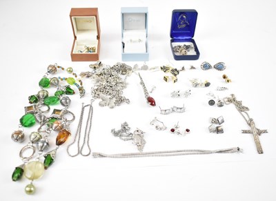 Lot 796 - A quantity of silver and costume jewellery to...