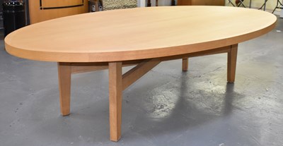 Lot 8 - A very large modern oak oval dining table, 295...