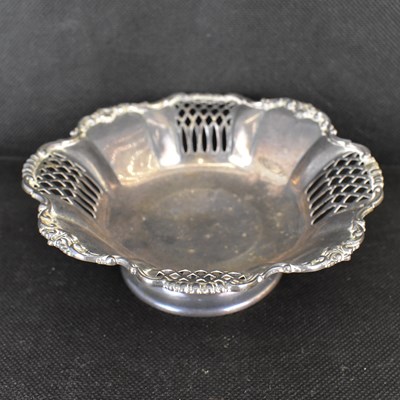 Lot 775 - An Elizabeth II hallmarked silver small...