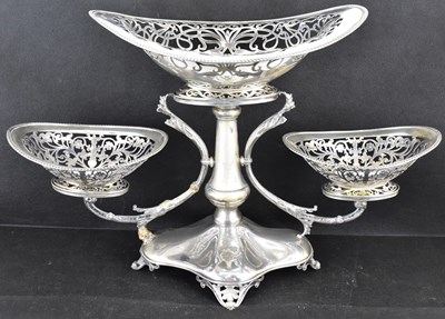 Lot 772 - An Edward VII hallmarked silver table...