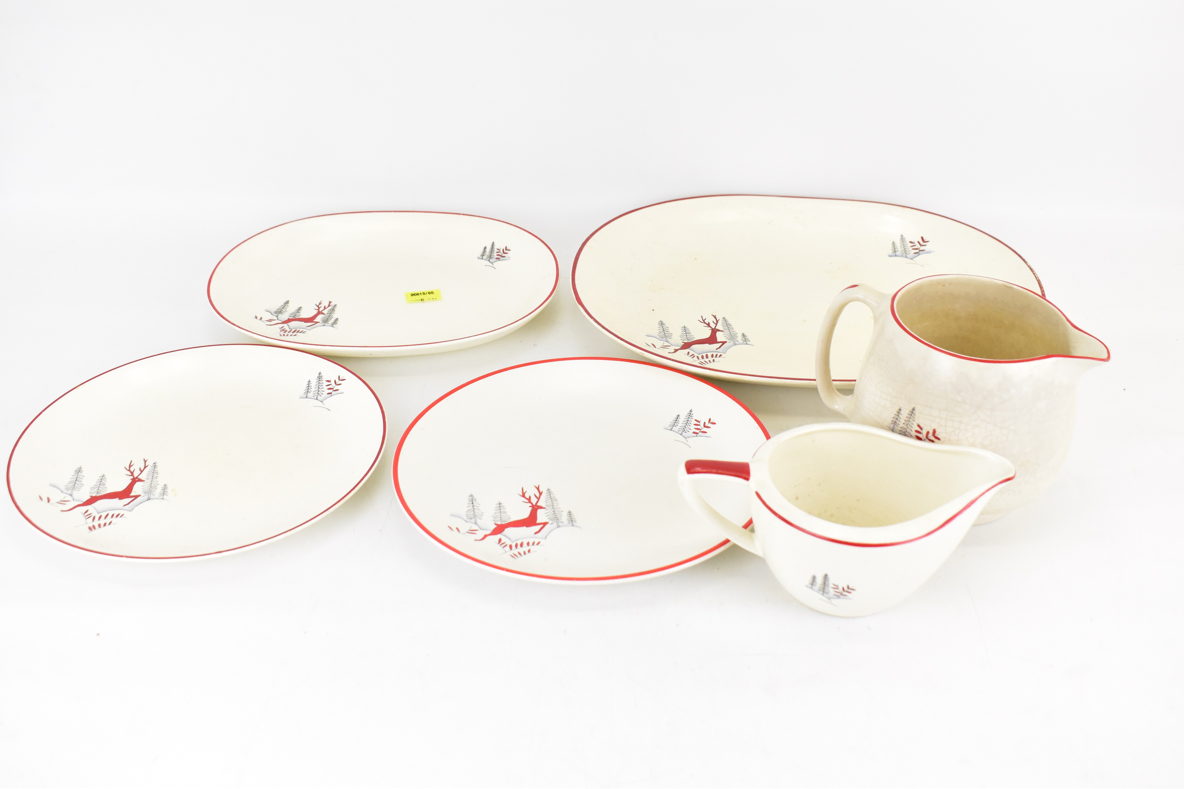Crown Devon Pattern Names Lot 438 - CROWN DEVON; six pieces of 'Karen' shaped