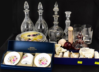 Lot 182 - Various mixed pottery, porcelain and glass...