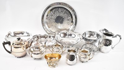 Lot 606 - A quantity of silver plated items, the...