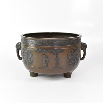 Lot 501 - A large Chinese bronze twin-handled jardinière,...