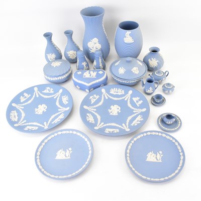 Lot 400 - WEDGWOOD; twenty-one pieces of eggshell blue...