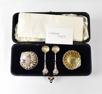 Lot 803 - Hilliard & Thomason; a cased set of two...