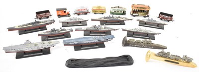 Lot 334 - A collection of assorted model boats and trains.