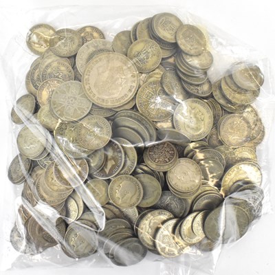 Lot 885 - A quantity of British half-silver coins, up to...