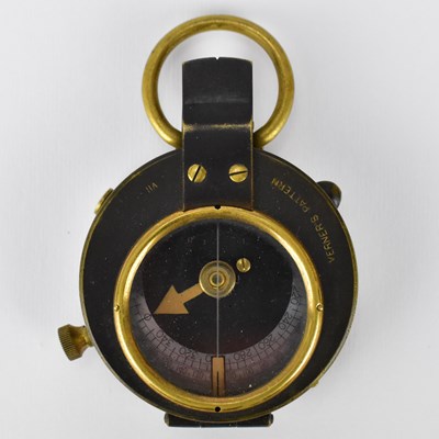 Lot 556 - A WWI Verner's Pattern Mk VII compass, stamped...