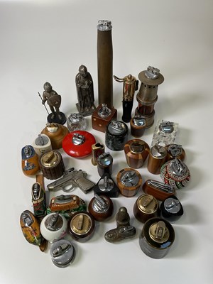 Lot 40 - A collection of table lighters (approx 30)...