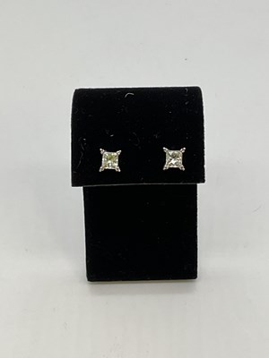 Lot 378 - A pair of 18ct white gold diamond earstuds,...