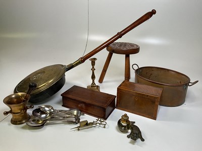 Lot 20 - Collectors' items to include a carved wooden...