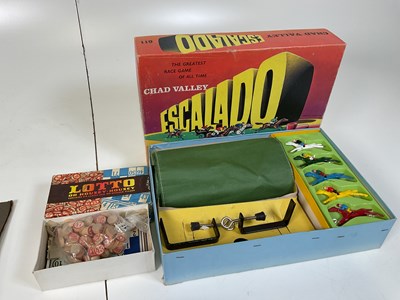 Lot 53 - Collectors' items to include vintage Escalado...