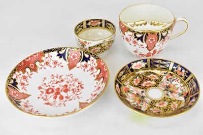 Lot 391 - ROYAL CROWN DERBY; a 2712 pattern moustache...