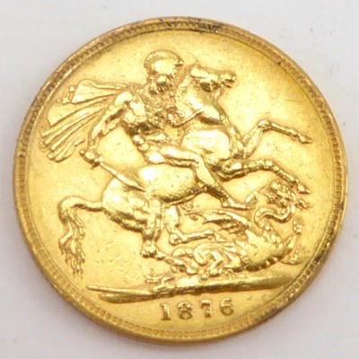 Lot 863 - A Victorian sovereign 1876, George and Dragon,...