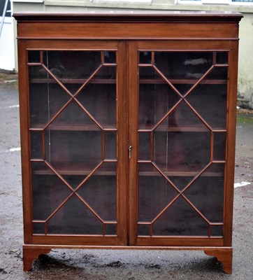 Lot 88 - An Edwardian mahogany display cabinet with...