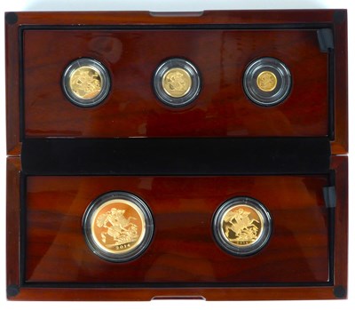 Lot 824 - THE ROYAL MINT; 'The 2014 Sovereign Collection...