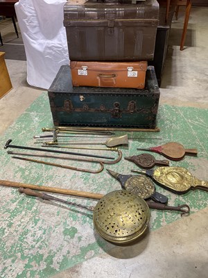 Lot 115 - A quantity of metal items, including two...