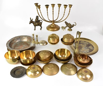 Lot 348 - A small quantity of predominantly brass...