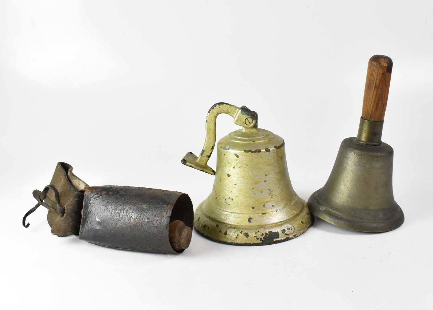 Lot 191 - A vintage school bell, a similar wall-mounted...