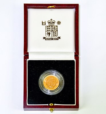 Lot 37 - An Elizabeth II half gold proof sovereign,...