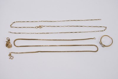 Lot 26 - A 9ct yellow gold box link necklace, length...