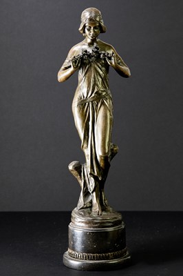 Lot 5147 - A reproduction bronze figure of an Art Nouveau...