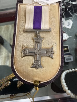 Lot 401 - An unnamed British Military Cross in case of...