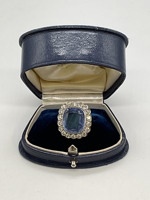 Lot 367 - An important French 1920s Art Deco platinum...